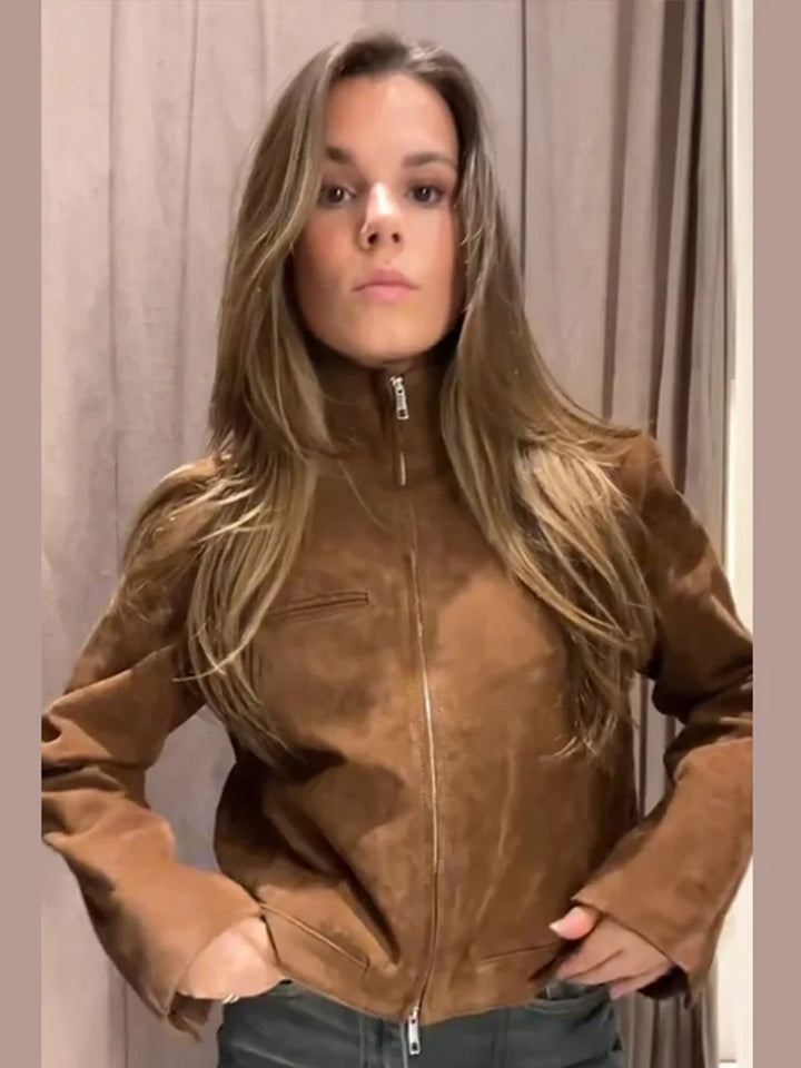 Genevieve | Slim fit kort jasje met ritssluiting en opstaande kraag