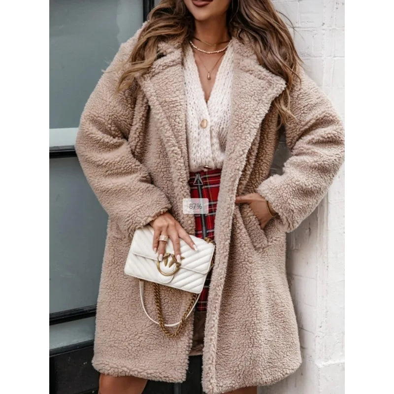 Caroline | Damesjas met lange mouwen en kraag